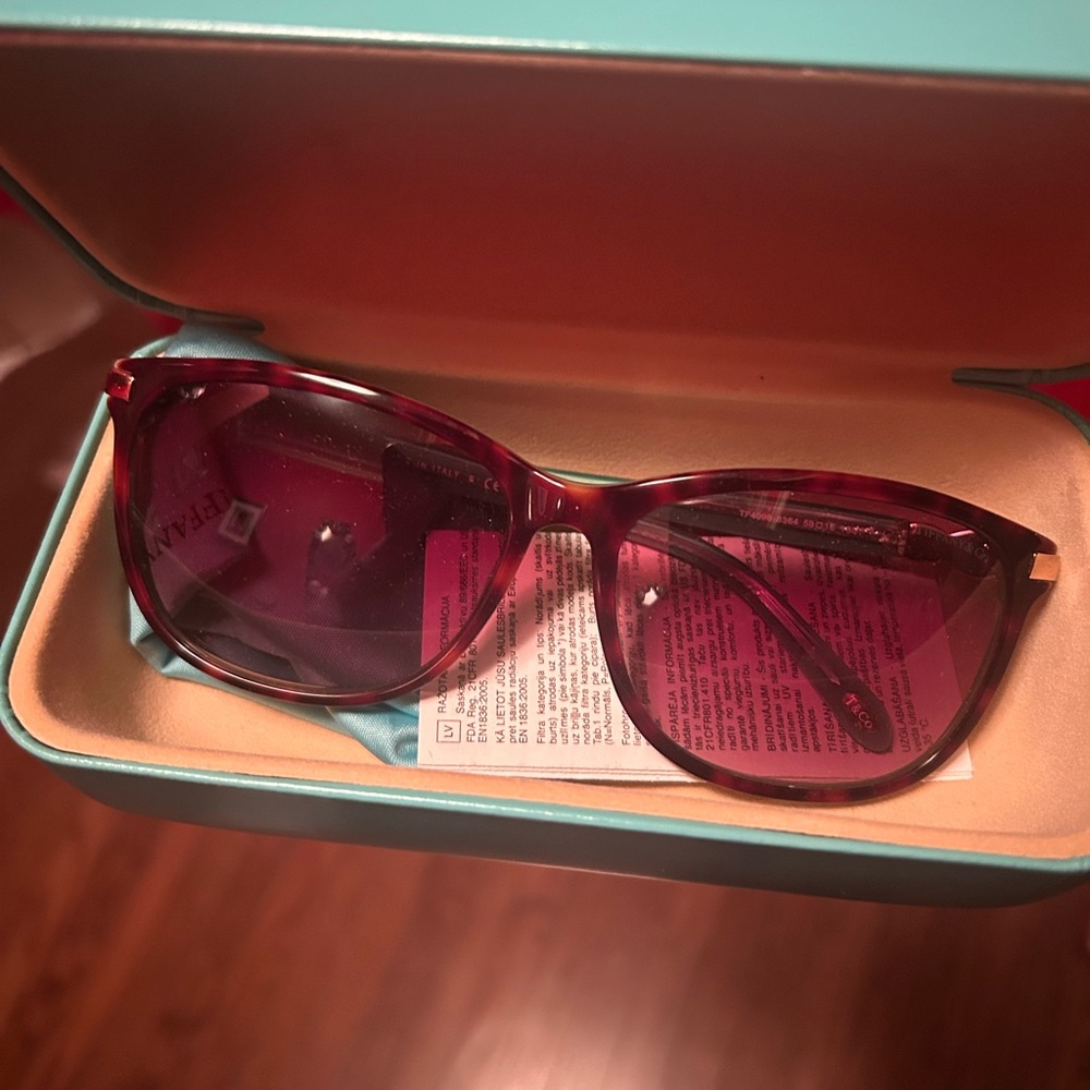 Authentic Elegant Tiffany Sunglasses